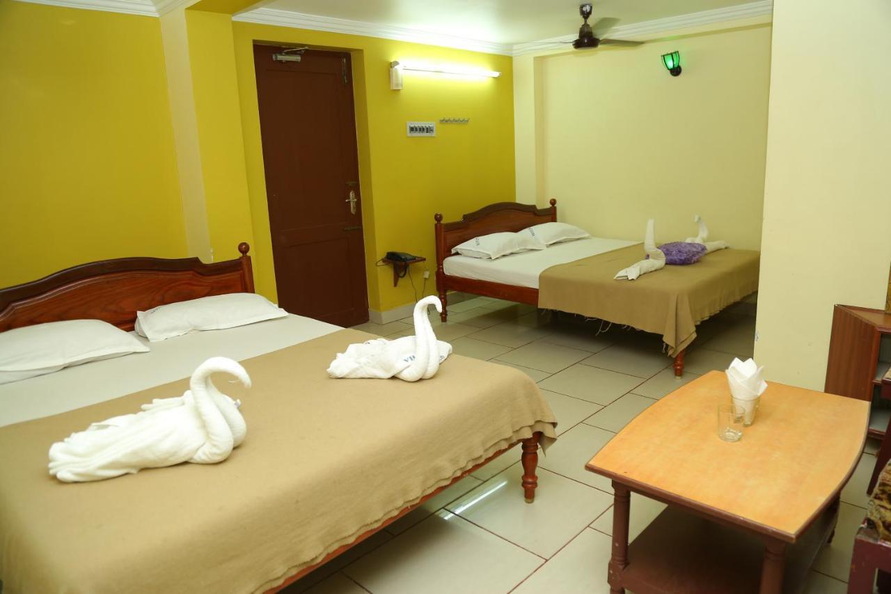 Hotel Nandha Karaikal Extérieur photo