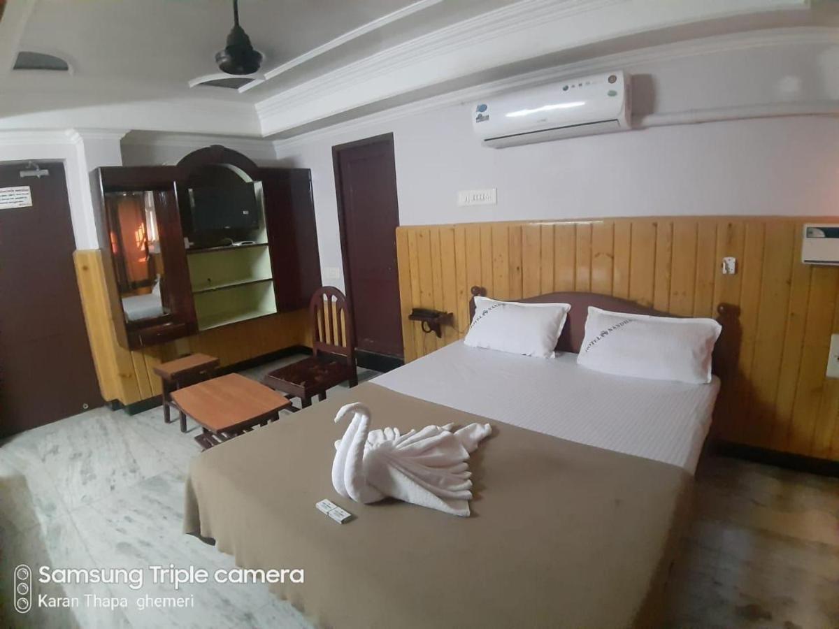Hotel Nandha Karaikal Extérieur photo